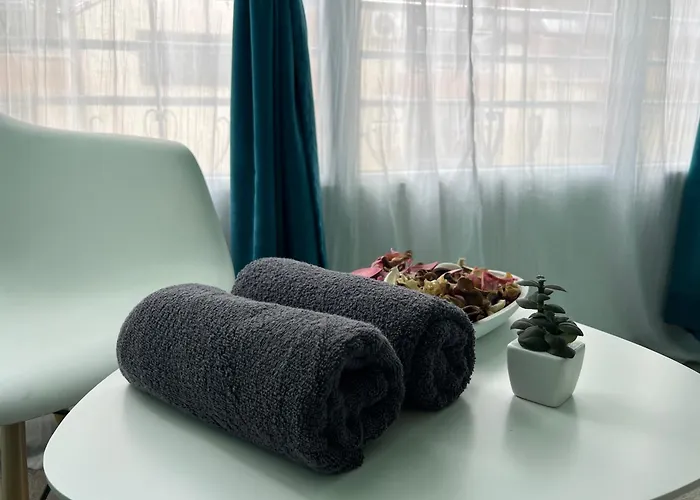 Sea Garden דירה וארנה